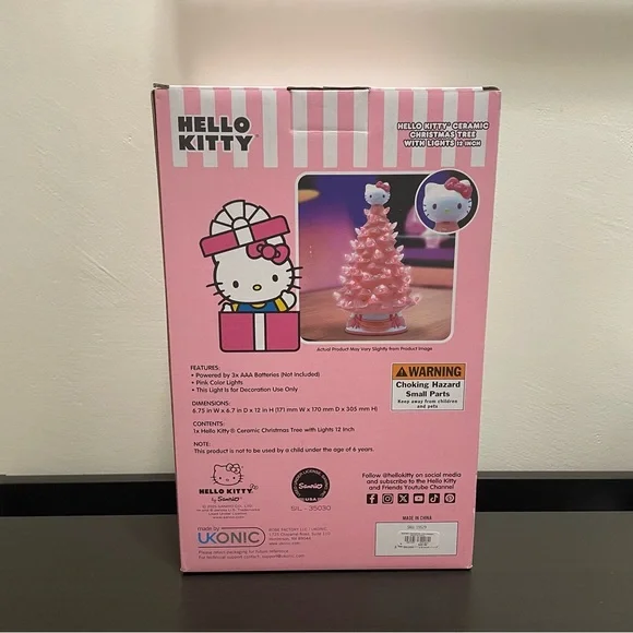 SANRIO x HELLO KITTY Ceramic Light Up Christmas Tree in Pink - Picture 4 of 7